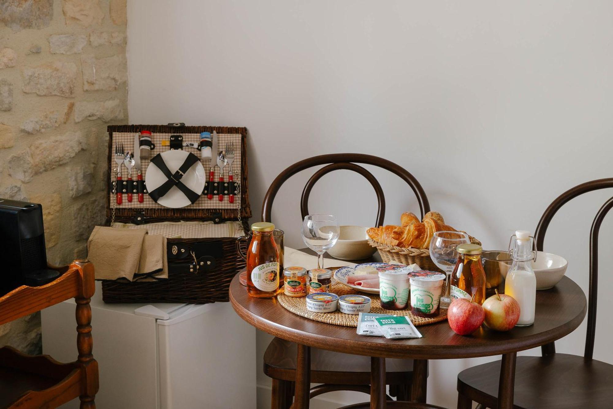 Ferme Des Goupillieres Bed & Breakfast Maisons  Room photo